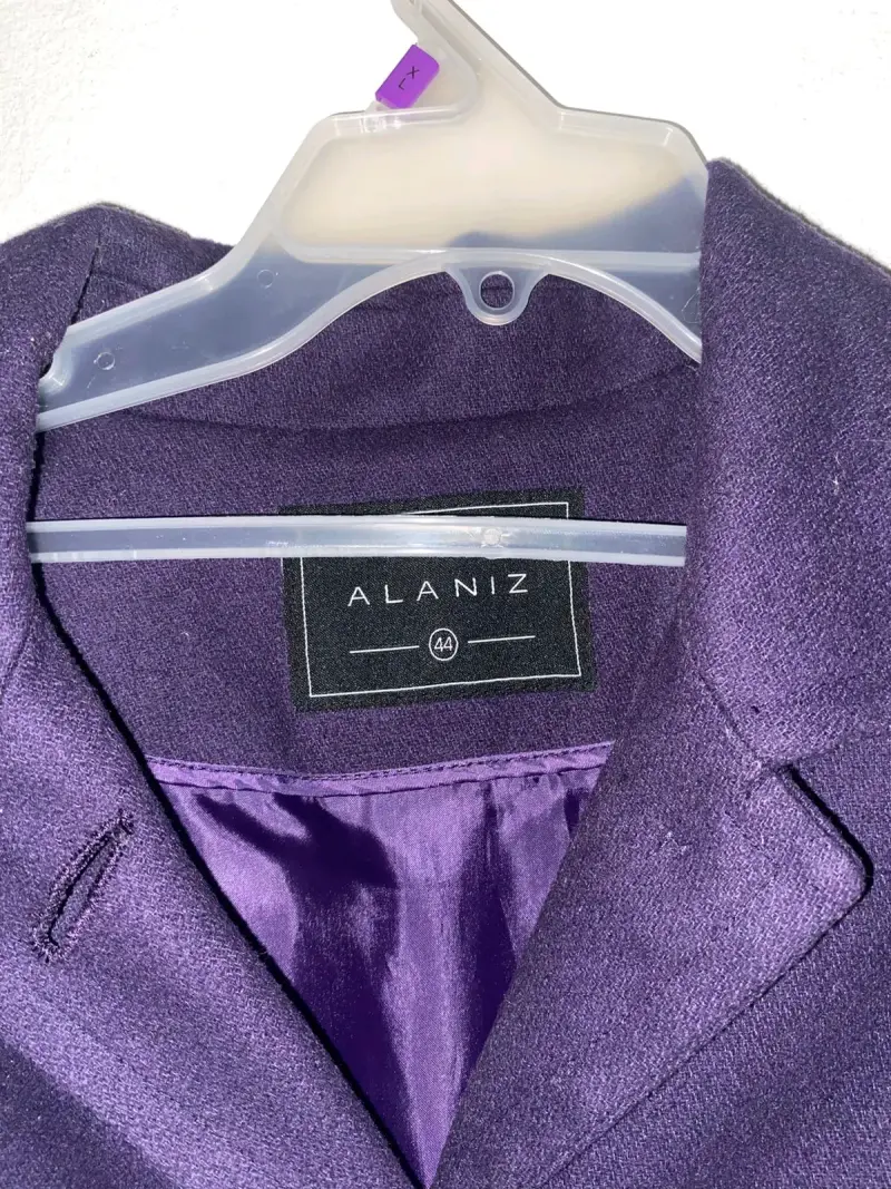 Abrigo morado Alaniz - 3