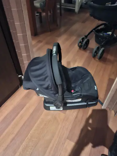 Silla de auto Infanti negra - miniatura 3