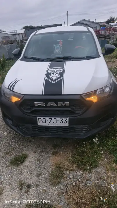 Dodge ram 700 - miniatura 4