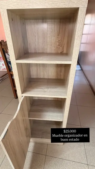 Mueble organizador de madera - miniatura 1