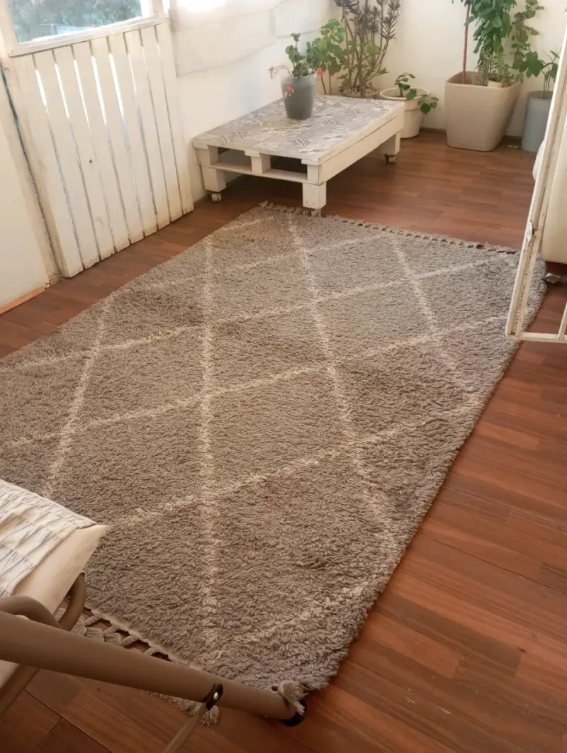 Alfombra grande gris claro estilo bohemio - 2