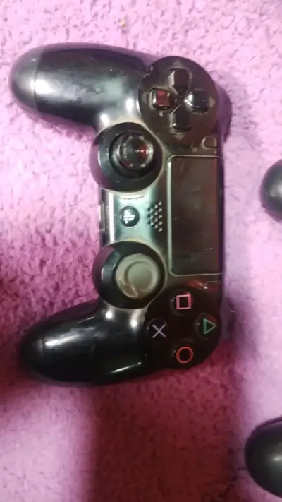 Control inalámbrico para consola - miniatura 1