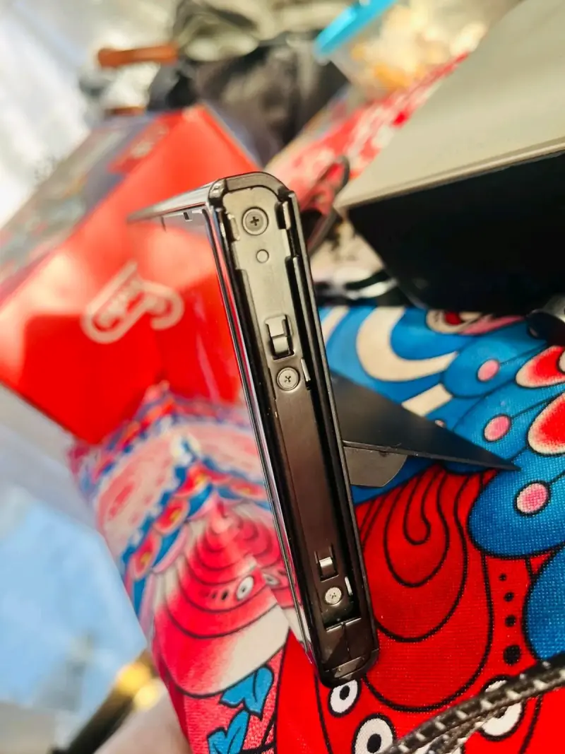 Consola Nintendo Switch con accesorios - 6