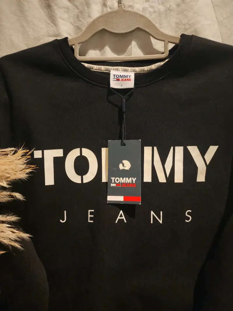 Polerón gris CK y Tommy - 6