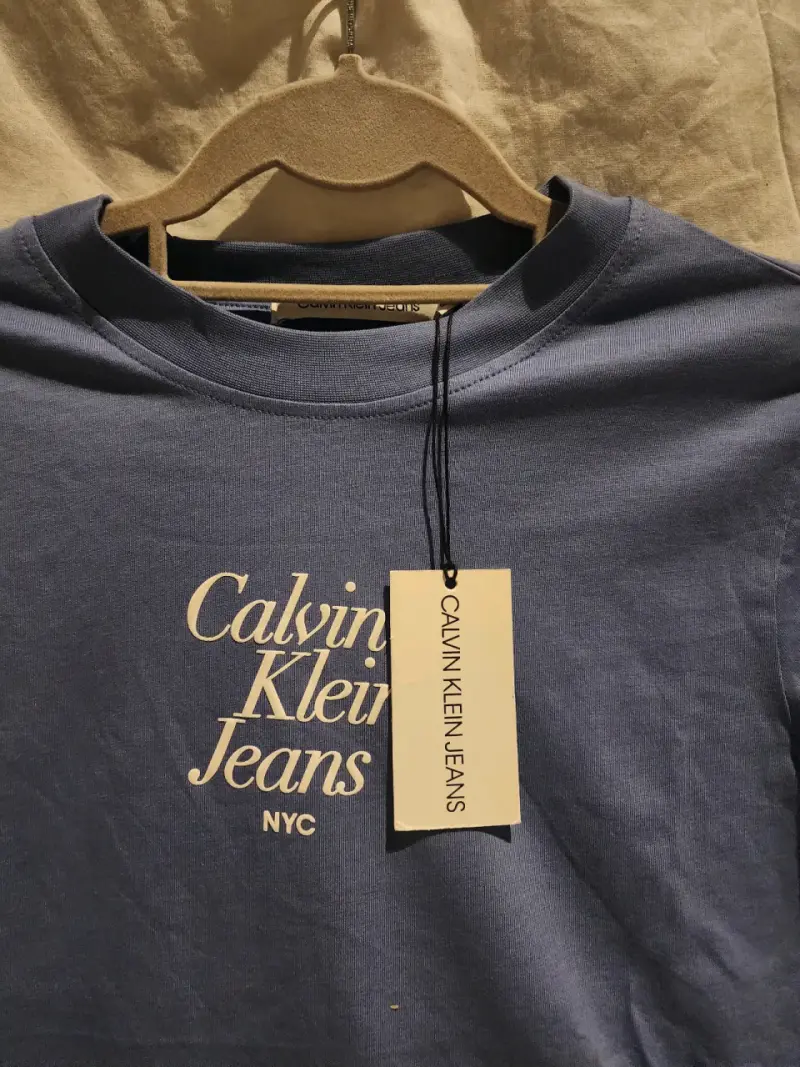 Polera Calvin Klein - 2
