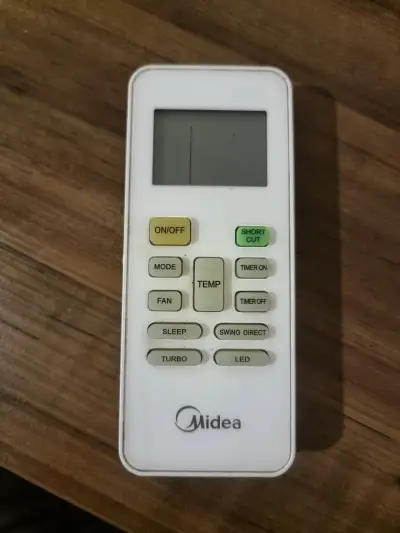 Control remoto aire acondicionado Midea - miniatura 1