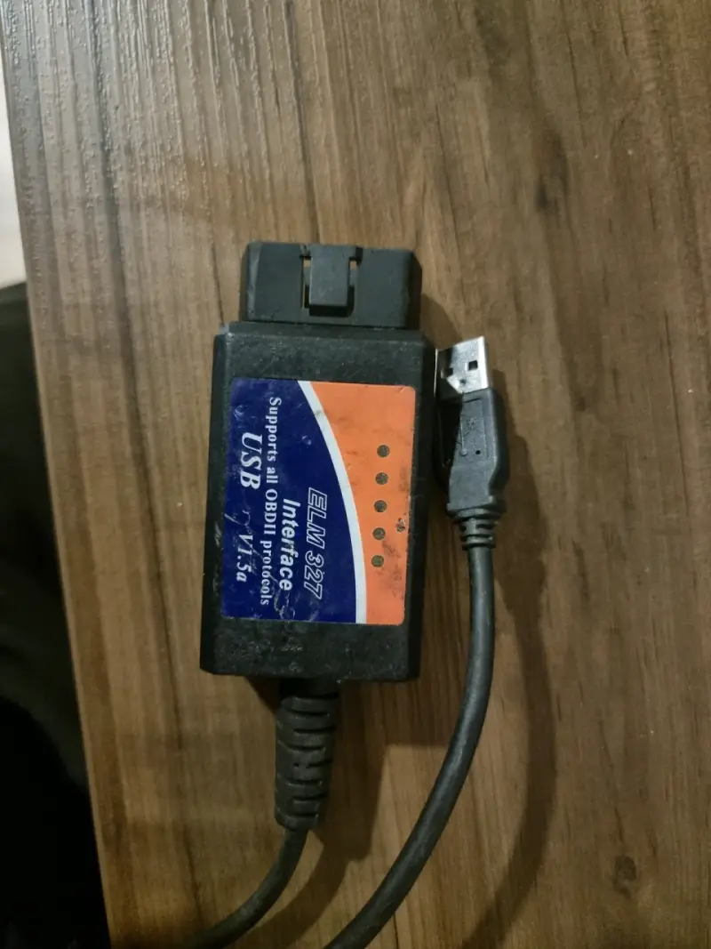 Interfaz OBDII ELM327 USB