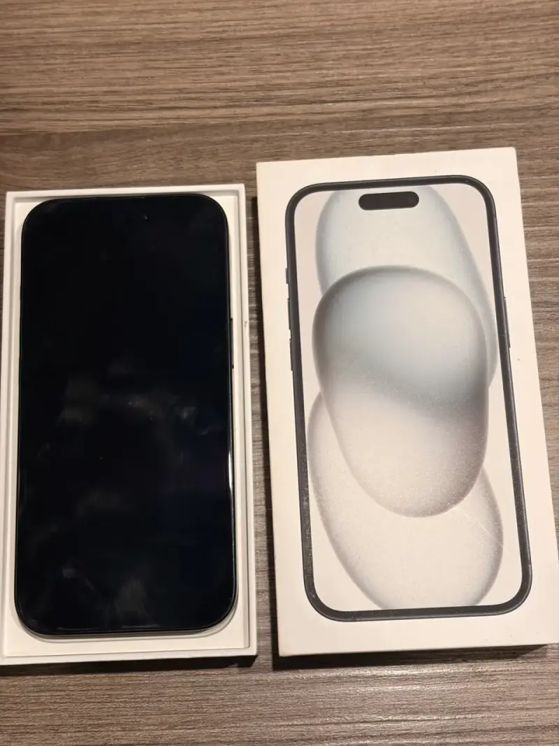 iPhone 15 de 128gb - 2