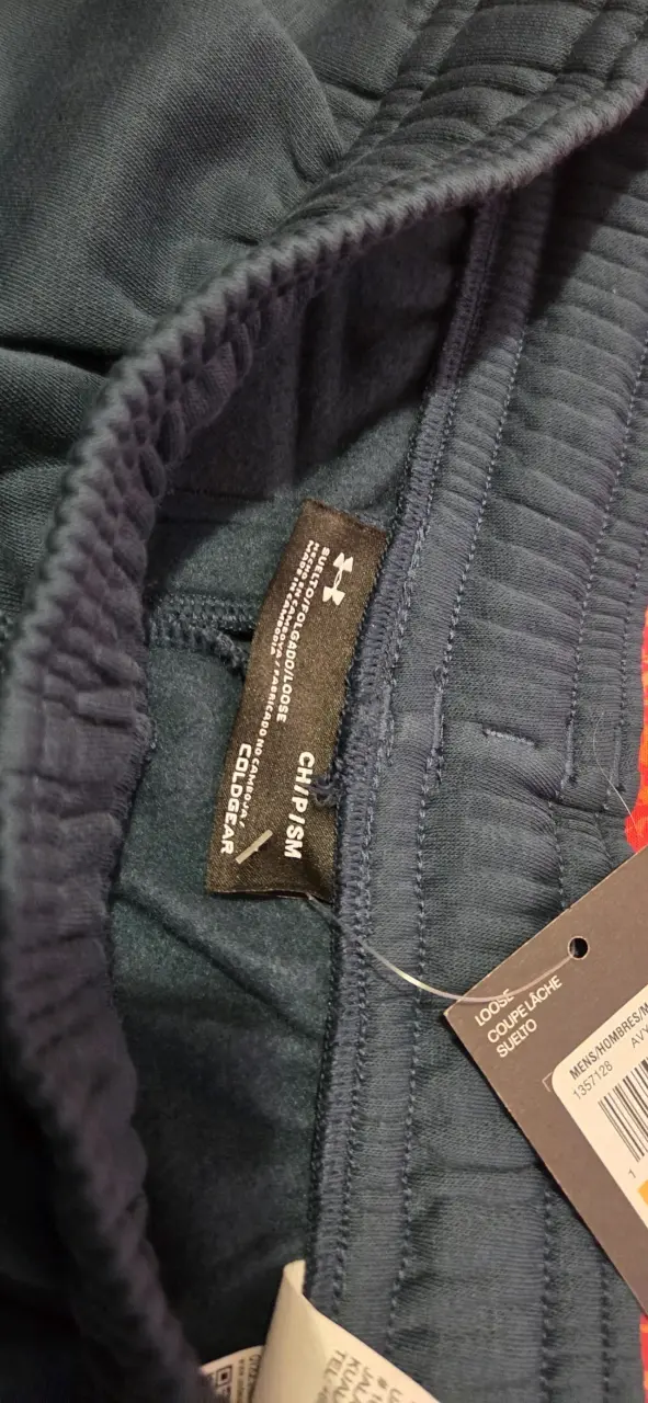 Jogger petróleo Under Armour, talla S - 4
