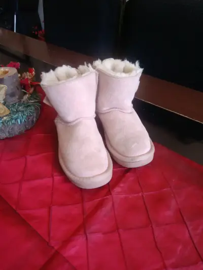 Botas de invierno rosados - miniatura 2