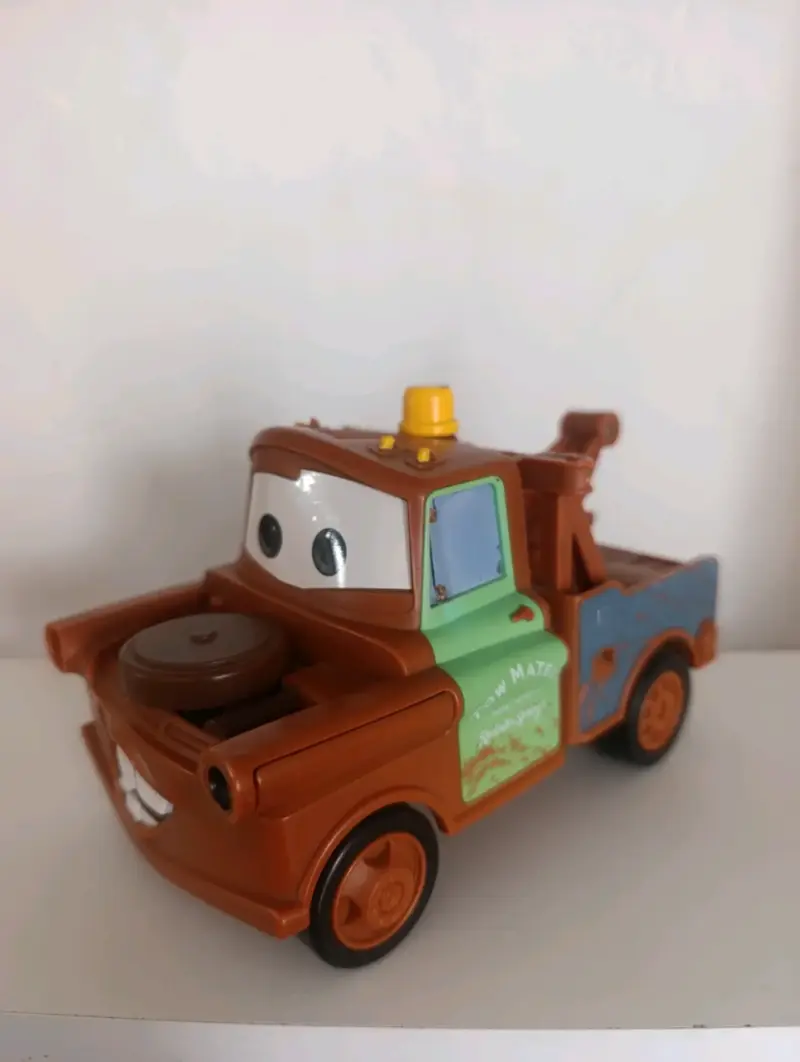 Figura de colección - 3