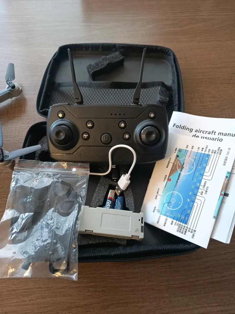 Dron plegable con control remoto - 3