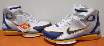 Zapatillas Nike Bob esponja y Nike hurachi coby Br - miniatura 2
