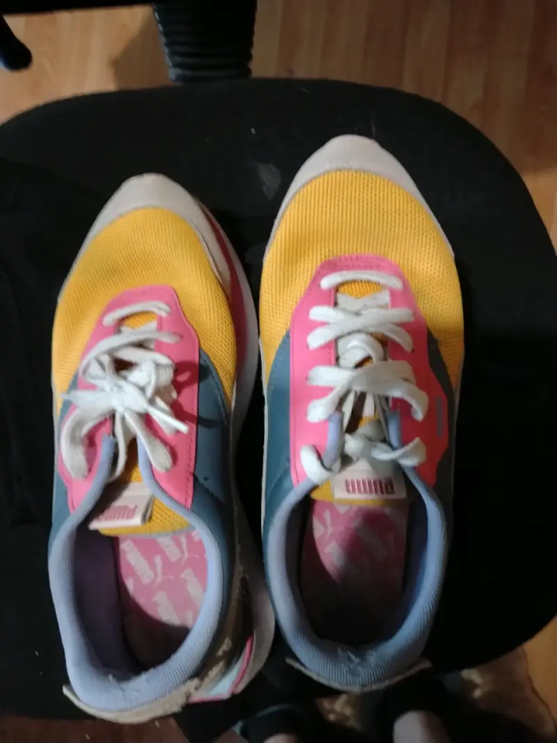 Zapatillas deportivas coloridas - 2