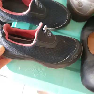 Zapatos niña y mujer diferentes modelos - miniatura 3