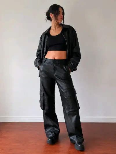 Pantalón cargo cuerina negro talla 36 - miniatura 1