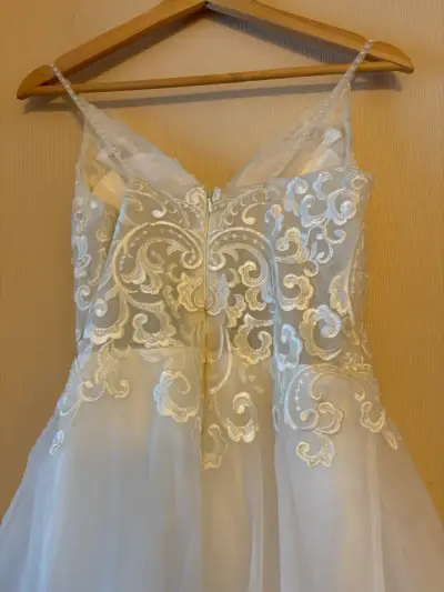 Vestido de novia elegante blanco - miniatura 5