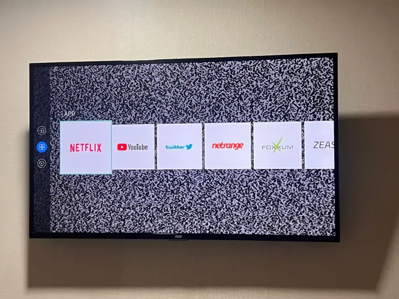 Televisor AOC pantalla plana - 2