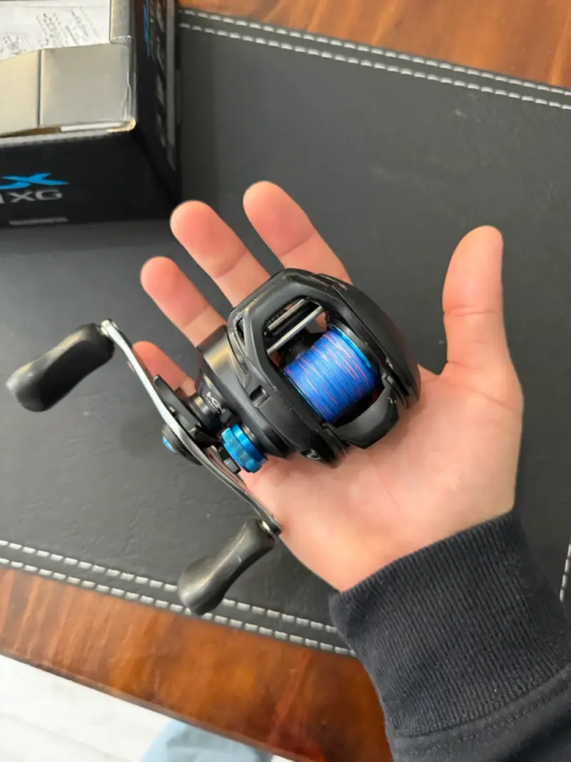 Carrete Shimano slx 151 XG - 4
