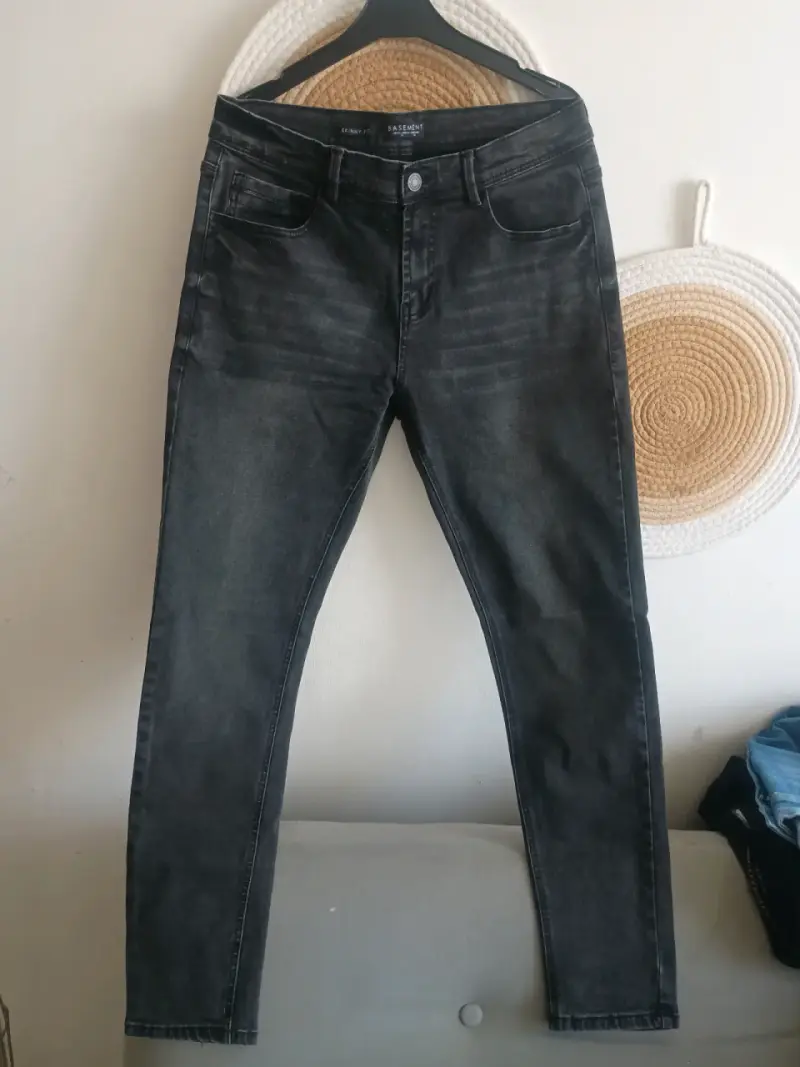 Jeans skinny hombre