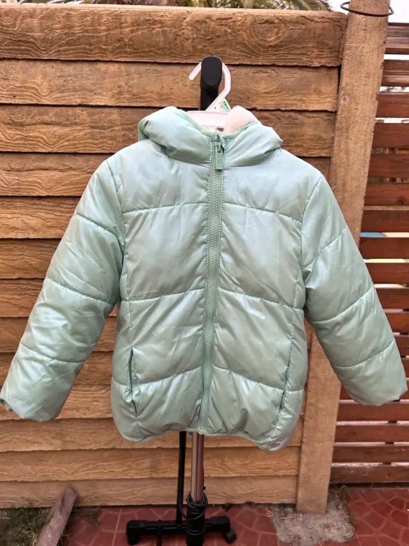 Chaqueta Yamp, talla 4 con chiporro💚 - 1