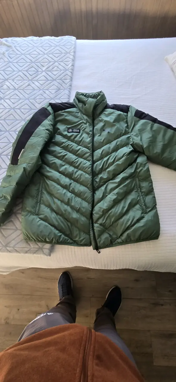 Parka verde acolchada - 4