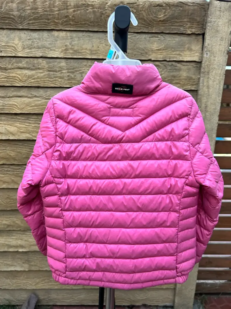 Chaqueta rosada de pluma para niña, talla 4🩷 - 2