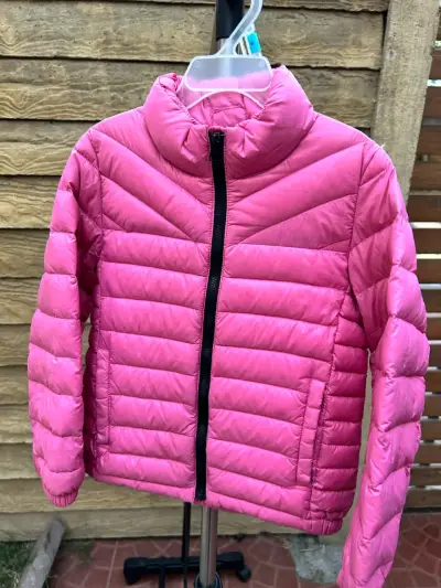 Chaqueta rosada de pluma para niña, talla 4🩷 - miniatura 3