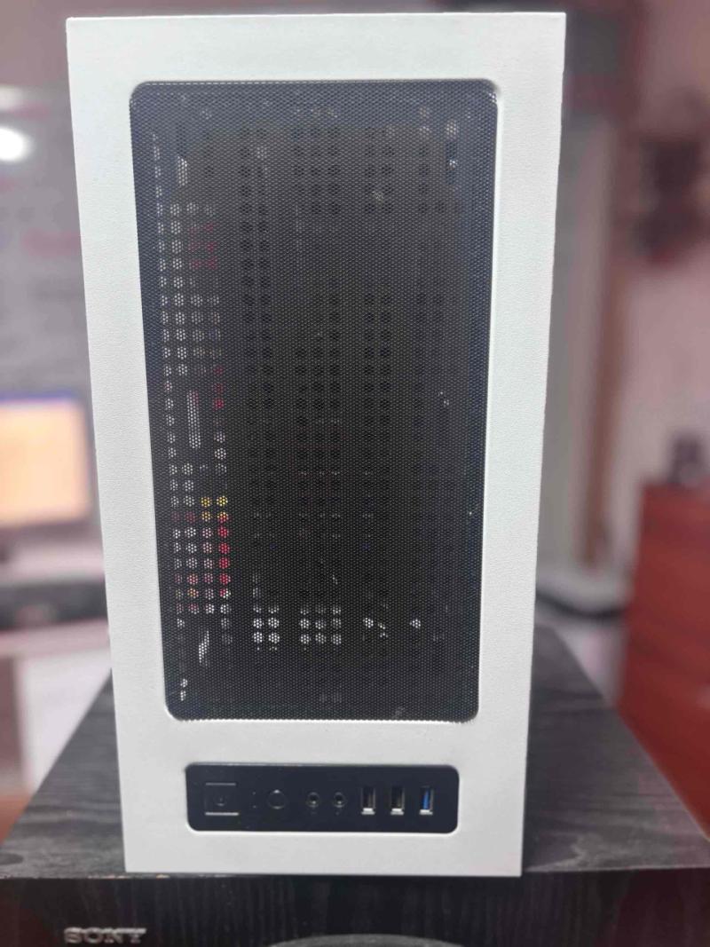 Gabinete GameMax micro ATX Blanco - 2