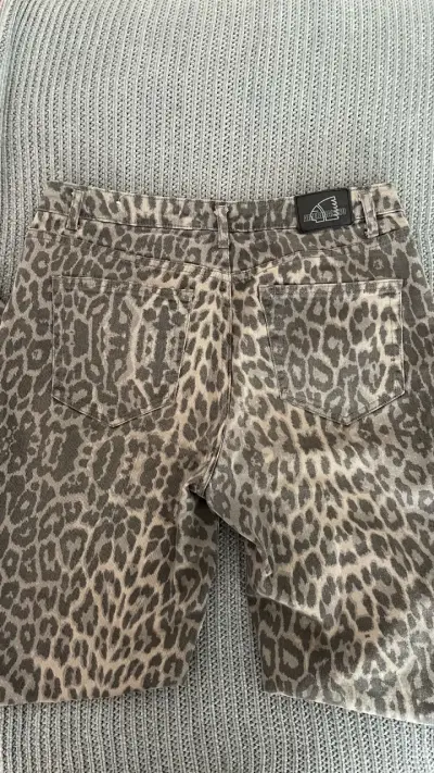 Pantalón estampado animal print Americanino - miniatura 2