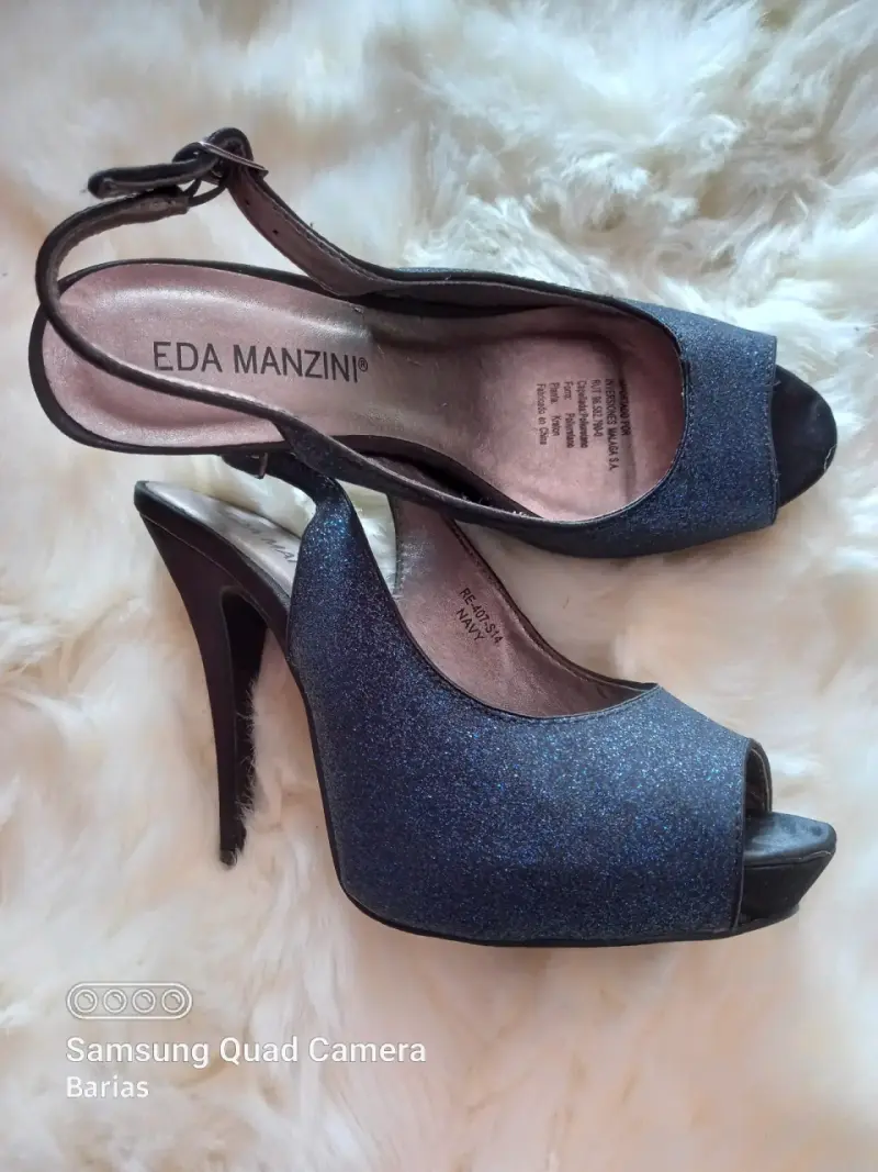 Tacones altos azul oscuro con brillo - 3