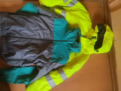 Chaqueta de invierno /cortavientos - miniatura 1