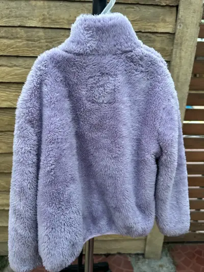Chaqueta peluda infantil lila, talla 4💜 - miniatura 2