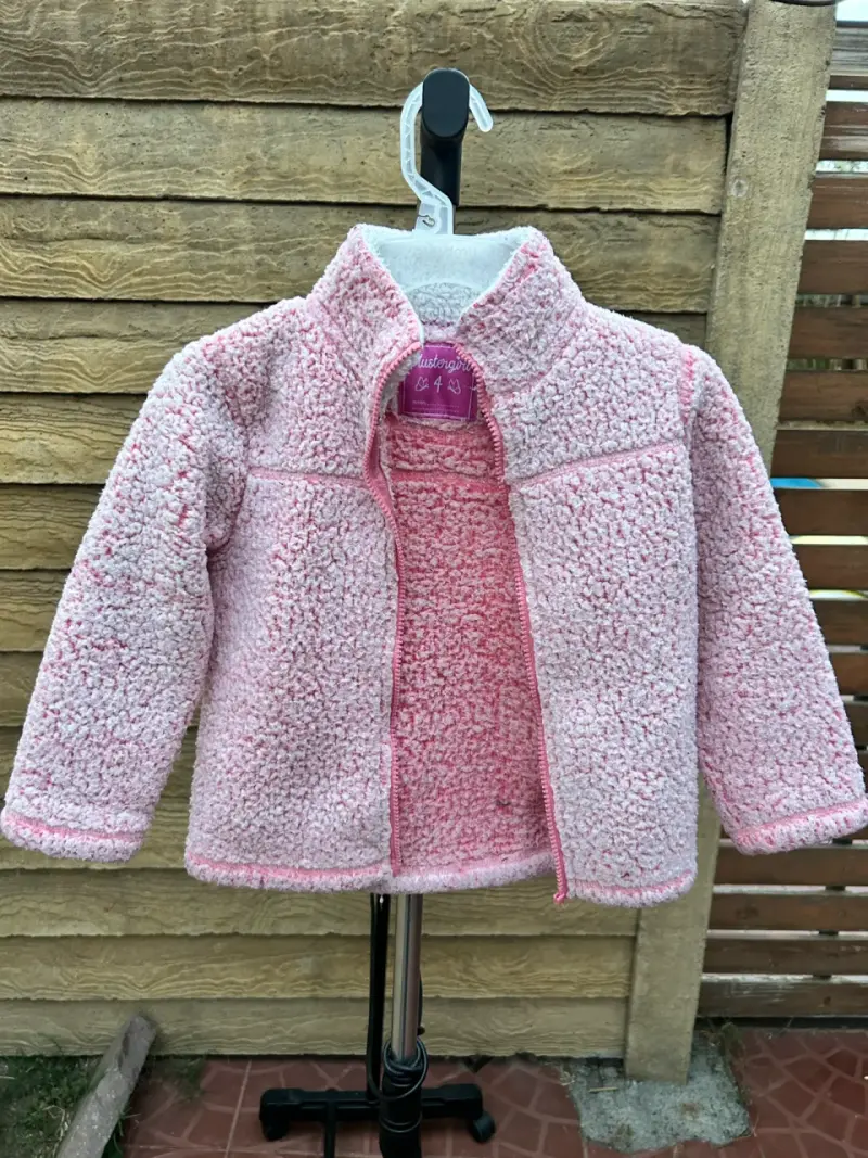 Chaqueta de polar rosada para niña, talla 4🩷 - 1