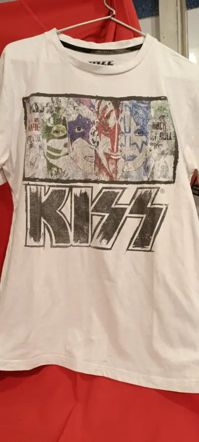 Polera blanca KISS estampada - miniatura 1