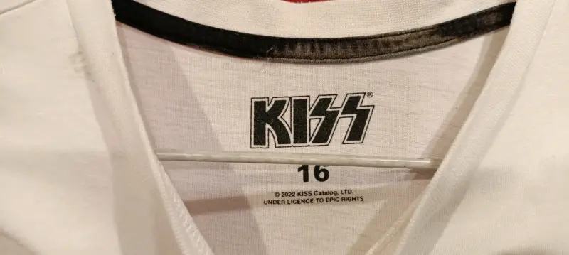 Polera blanca KISS estampada - 3