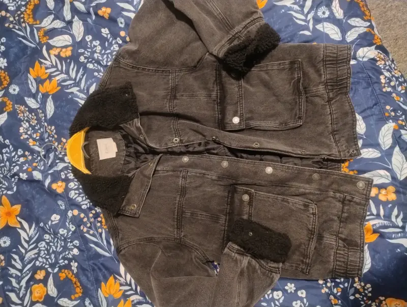Chaqueta de mezclilla gris con forro - 1