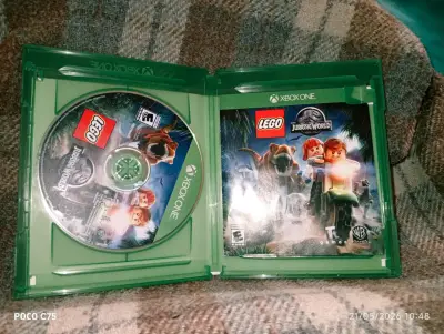 LEGO Jurassic World Xbox One - miniatura 2