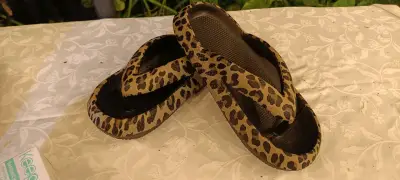 Sandalias estampado leopardo - miniatura 1