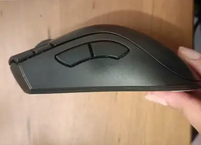 Mouse inalámbrico negro - miniatura 2