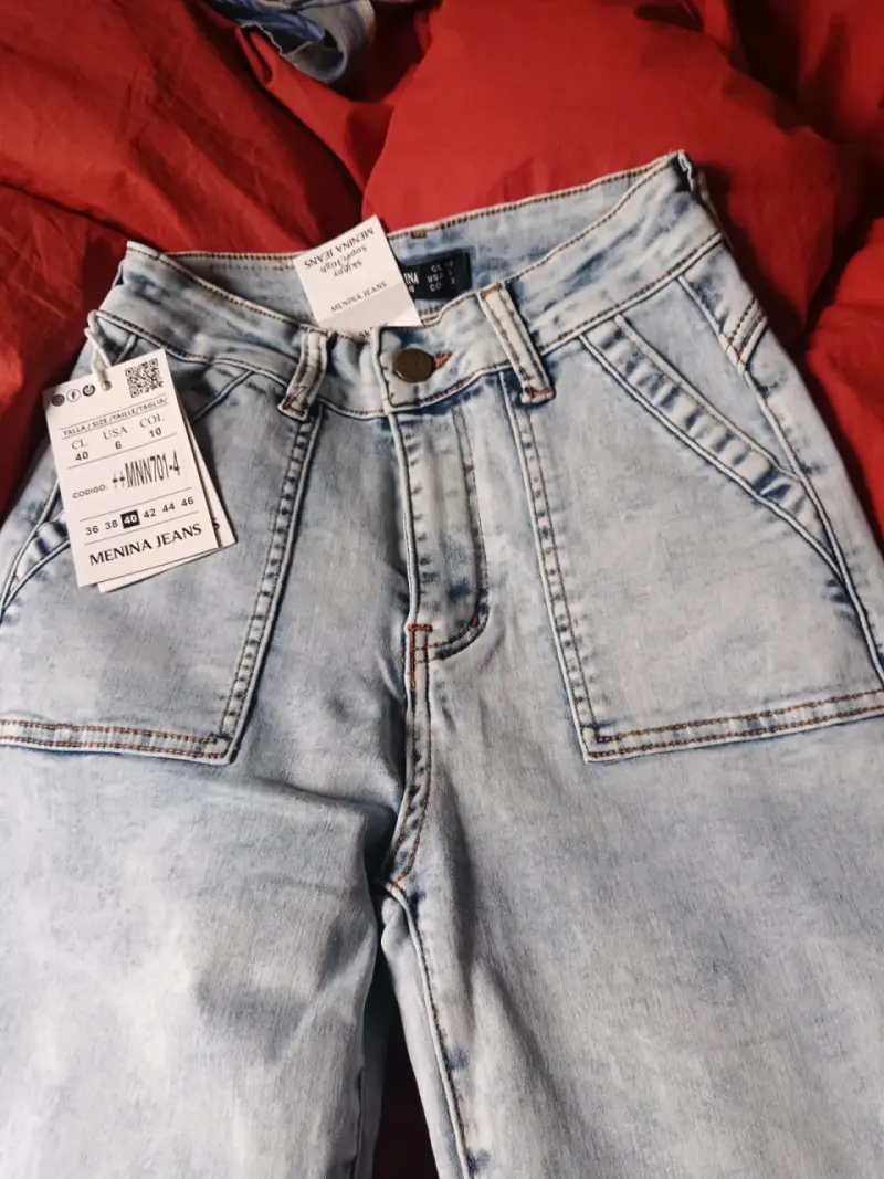 Jeans celestes de mezclilla - 2