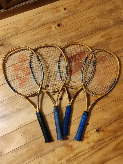 Set de raquetas de tenis vintage - miniatura 1