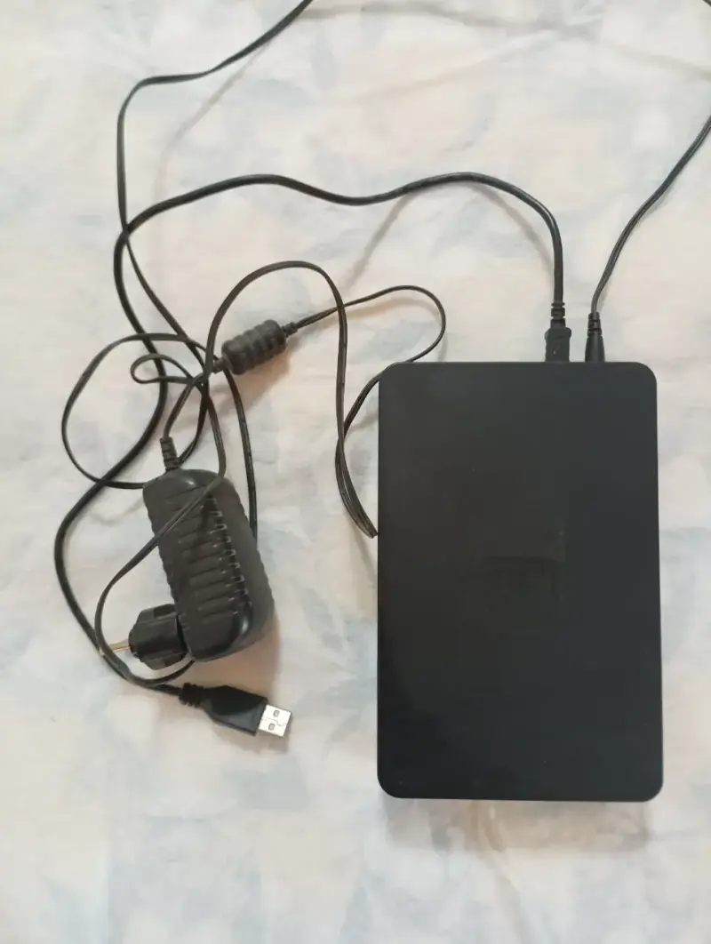 Disco Duro Externo WD (Western Digital) 2TB - 1
