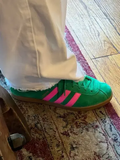 Zapatillas verdes Adidas Gazelle - miniatura 2