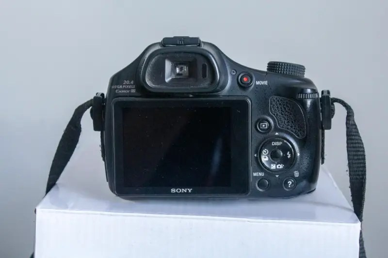 Cámara Sony Dsc-hx400v | 20.4mp | Full Hd | Zoom 2 - 2
