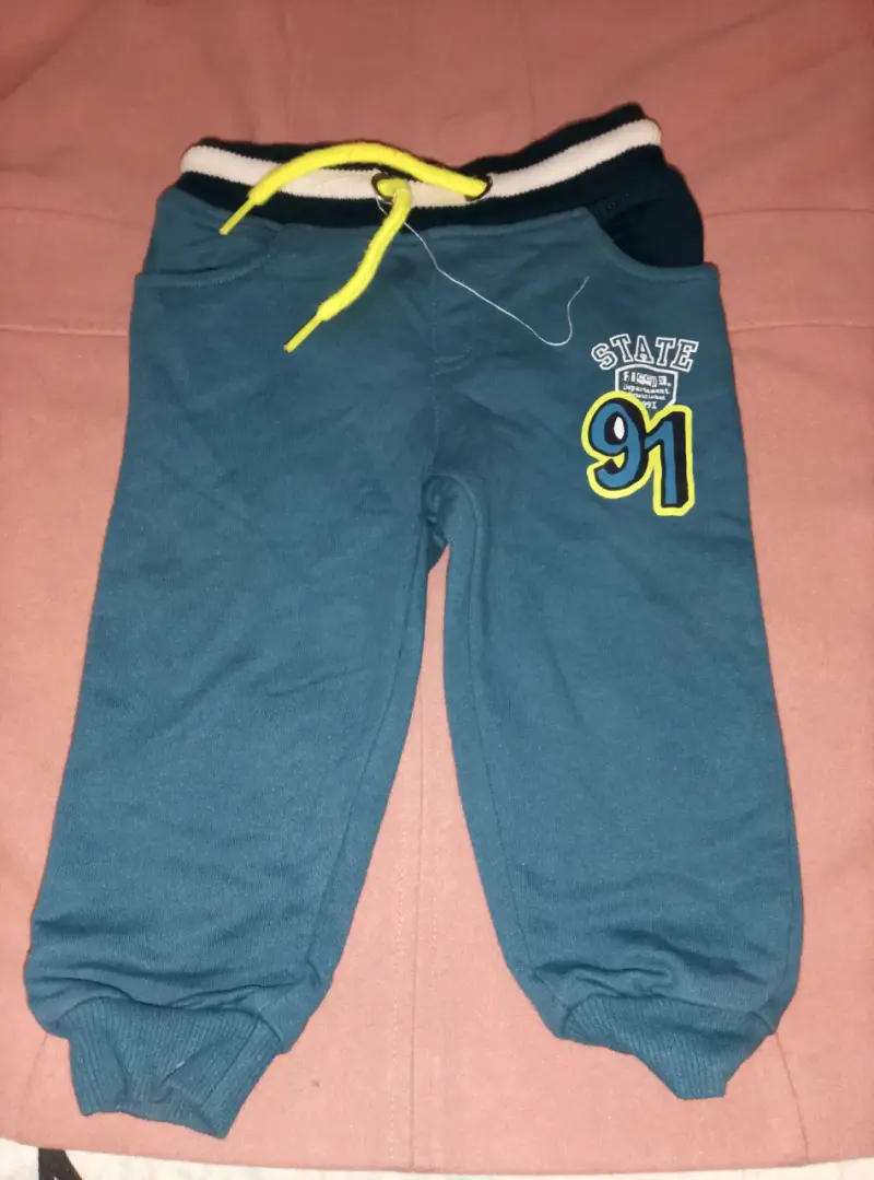 Pantalones de mezclilla para niño y buzo - 6