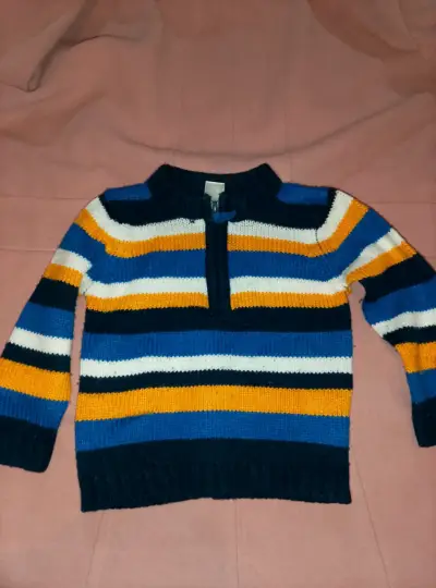Sweater de lana azul con gorro - miniatura 4