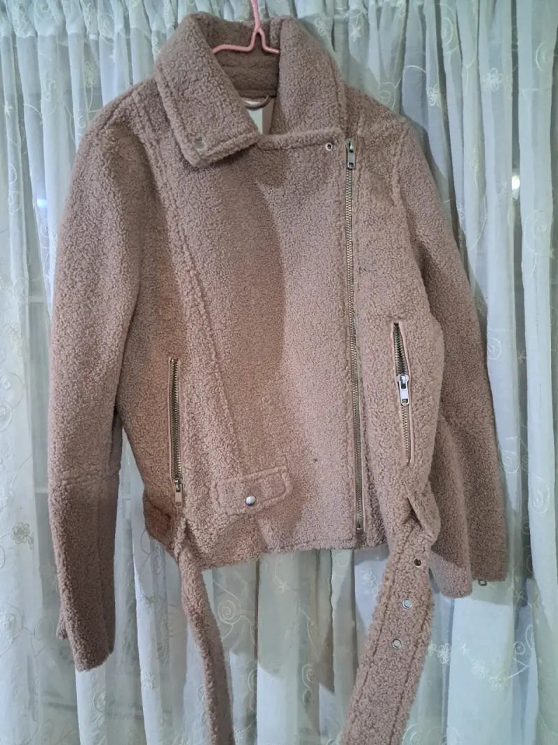 Chaqueta de mujer color beige - 3