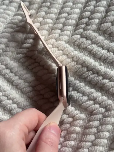Apple Watch SE 40 mm - miniatura 4
