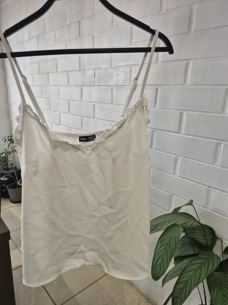 Blusa blanca SINN encaje